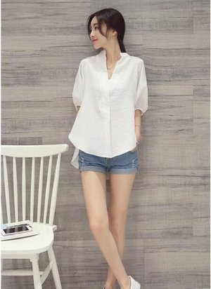 2021年时尚韩版女装宽松衬衫大码也能穿得美