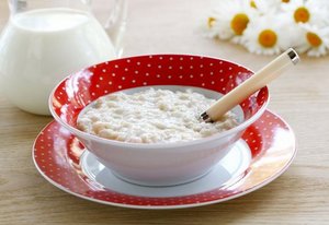 牛奶燕麦粥助孕妈增抵抗力