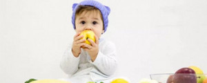 宝宝正确吃水果的方法