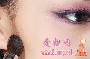 中式新娘妆的化妆步骤