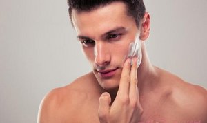 男人怎么用护肤品步骤