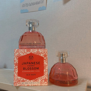 「草莓奶油香」Thebodyshop日本樱花草莓香水