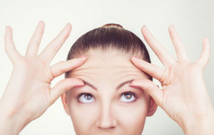 眼睛皺紋多皮膚松弛怎么改善 四招護膚措施幫你解決困擾