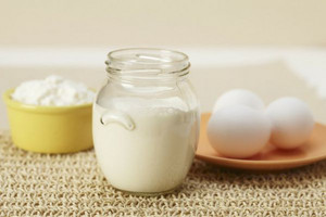牛奶过敏能够喝酸奶吗 告诉你怎么做
