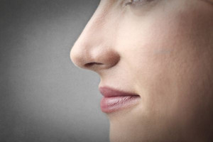 鼻子上为什么会长脂肪粒 如何恢复光滑肌肤