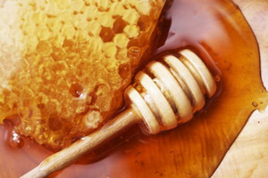 蜂蜜如何去黑头 教大家简单有效的方法